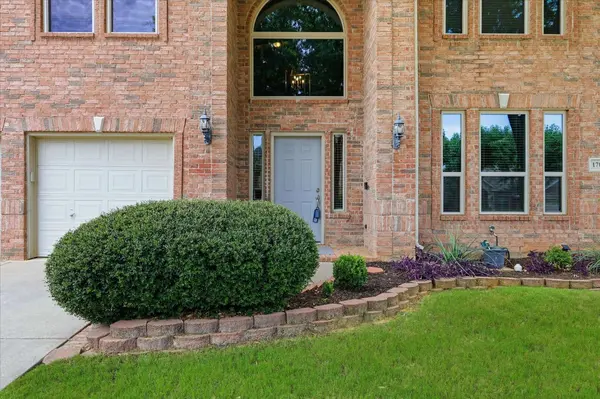 1709 Sunflower DR, Corinth, TX 76210