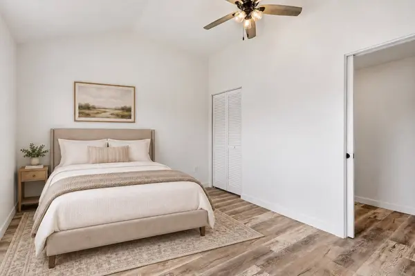 219 Cumberland TRL, Runaway Bay, TX 76458