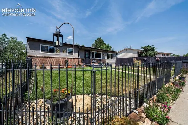1372 Luna Drive, Fountain, CO 80817