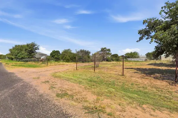6405 County Rd 85, Midland, TX 79706