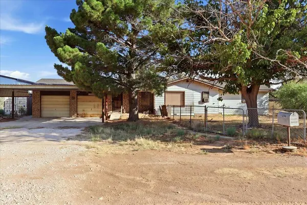 1206 Dogwood Ave