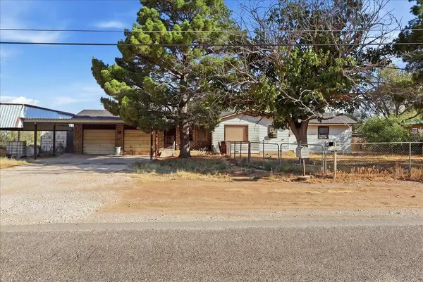 1206 Dogwood Ave, Big Spring, TX 79720