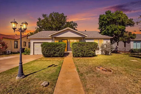 1317 11th Place, Big Spring, TX 79720