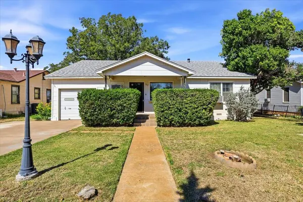 1317 11th Place, Big Spring, TX 79720