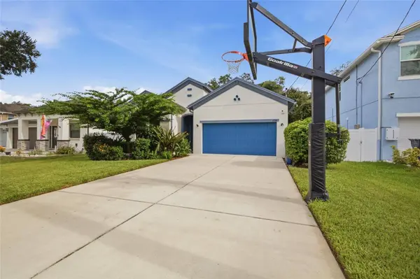 2516 W CURTIS ST, Tampa, FL 33614