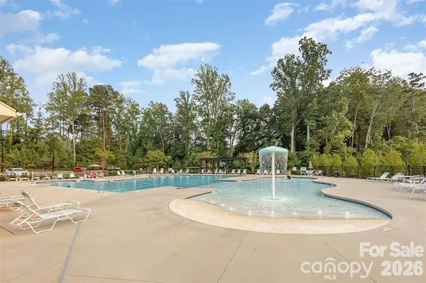 629 Cypress Glen LN, Clover, SC 29710