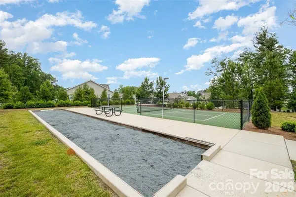 629 Cypress Glen LN, Clover, SC 29710