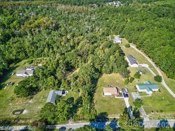 110 Hewett Burton RD SE, Leland, NC 28451