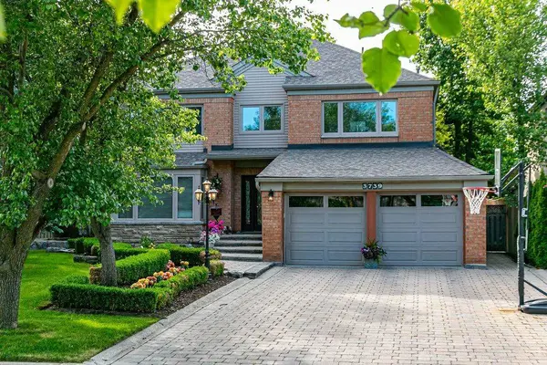 3739 St. Laurent CT, Mississauga, ON L5L 4T3