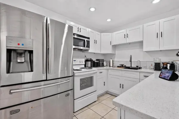 1214 FLOMICH ST, Daytona Beach, FL 32117