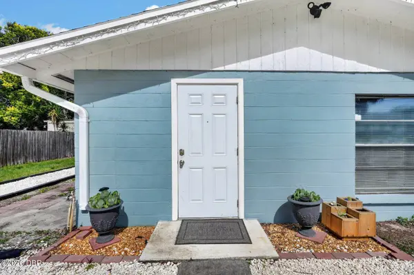 1214 Flomich ST, Daytona Beach, FL 32117