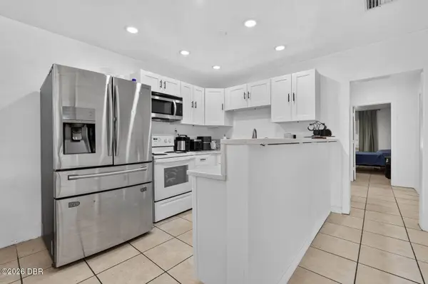 1214 Flomich ST, Daytona Beach, FL 32117