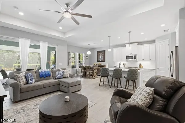 3121 Heritage Pines DR, Fort Myers, FL 33905