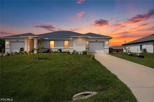 5209/5211 24th ST SW, Lehigh Acres, FL 33973