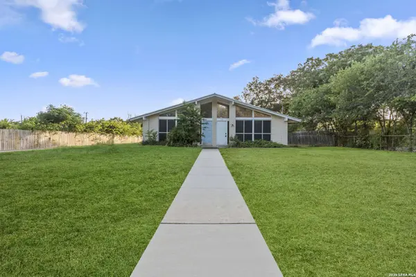 317-319 Gaiety Lane, Kirby, TX 78219