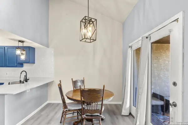 6100 Woodlake #312, San Antonio, TX 78244