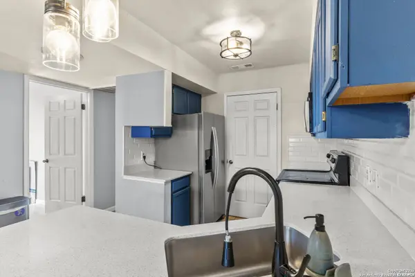 6100 Woodlake #312, San Antonio, TX 78244