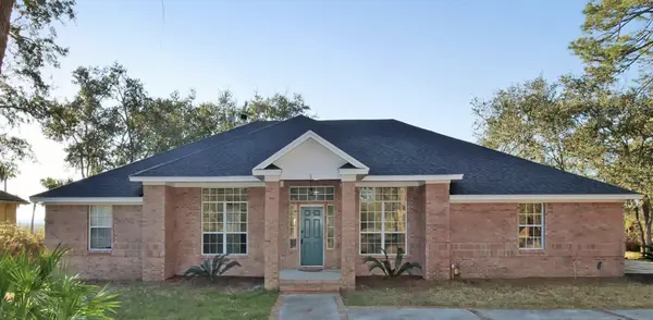 15576 W Shark Rd, Jacksonville, FL 32226-1572