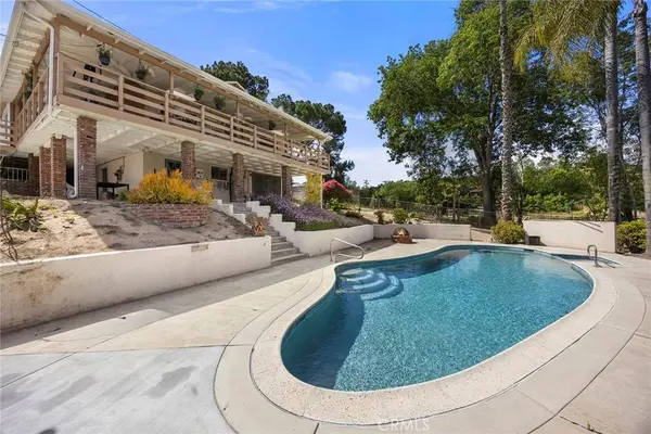 2231 Vista RD, La Habra Heights, CA 90631