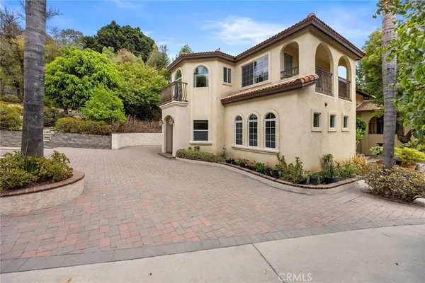 1450 N Walnut ST, La Habra Heights, CA 90631