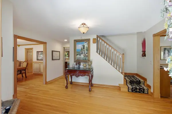 123 Rue Jardin AVE, Deer Park, IL 60010
