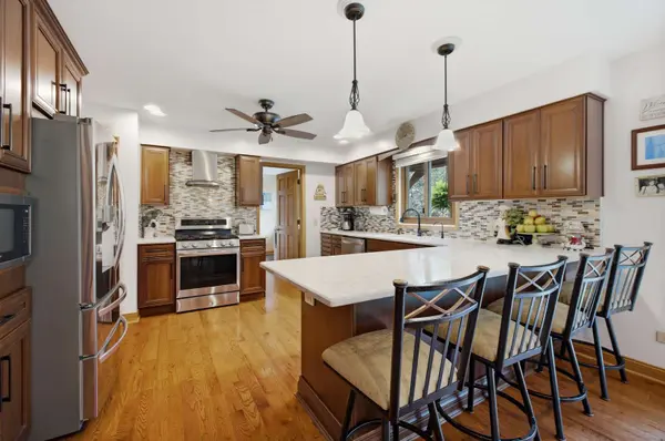 123 Rue Jardin AVE, Deer Park, IL 60010
