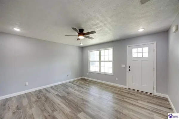 107 WINTERSMITH CT, Elizabethtown, KY 42701