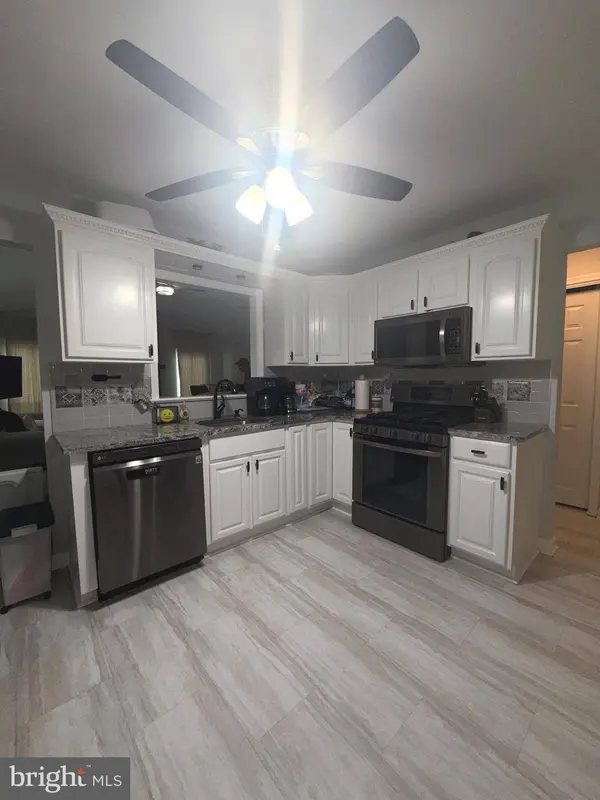 21 CHANDLER LN, Voorhees, NJ 08043