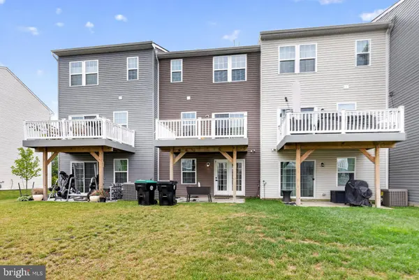 109 PLAZA DR, Sicklerville, NJ 08081