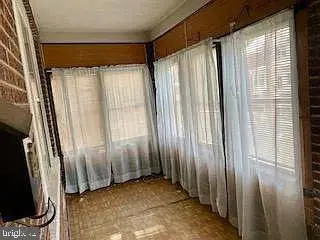25 LAUREL AVE, Trenton, NJ 08618