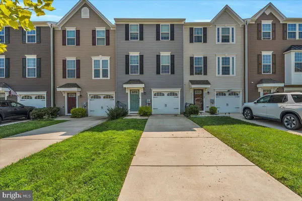 509 EVELYN WAY
