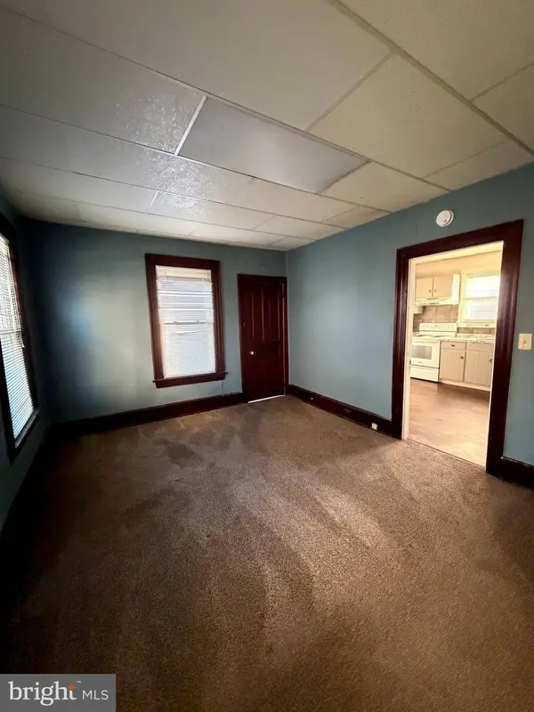 212 HELMS AVE #FIRST FLOOR, Swedesboro, NJ 08085