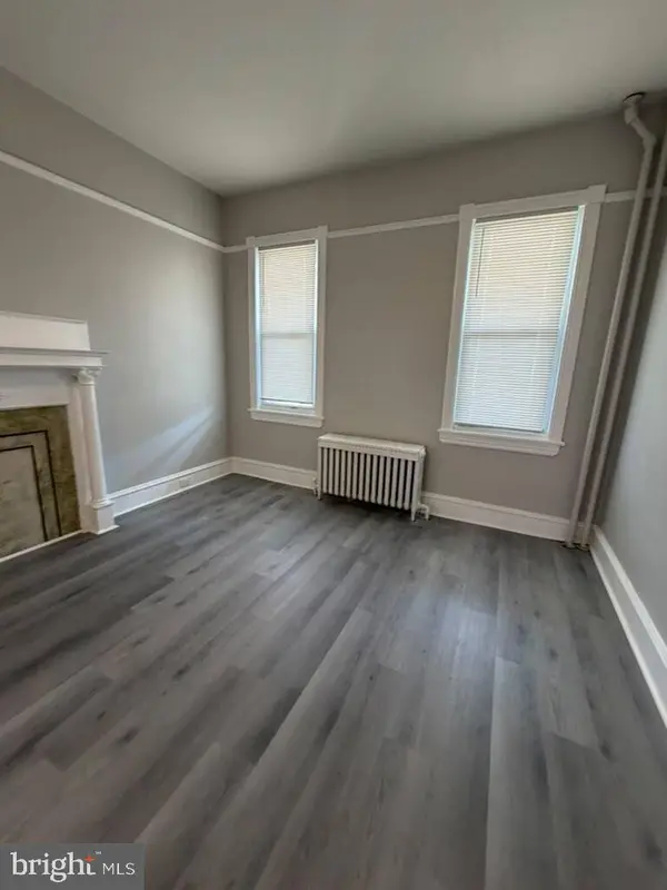 449 CHAMBERS AVE, Gloucester City, NJ 08030