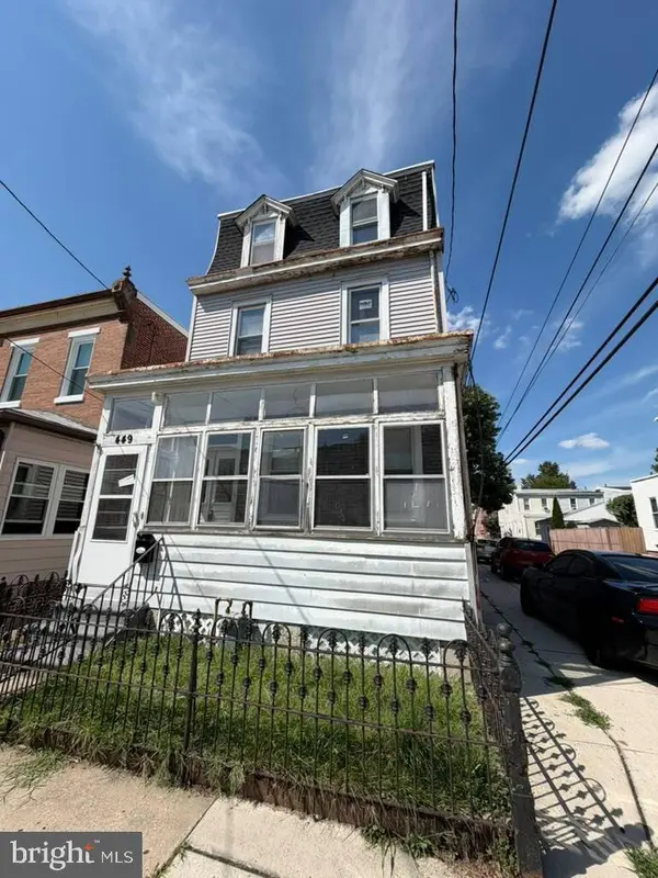 449 CHAMBERS AVE
