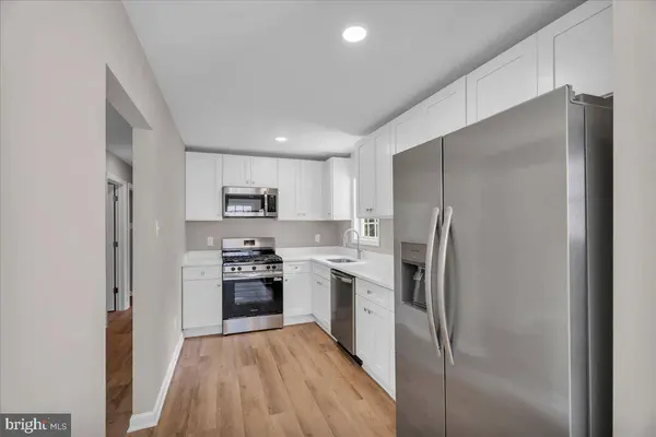 409 MANTUA BLVD, Mantua, NJ 08051