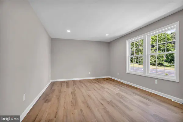 409 MANTUA BLVD, Mantua, NJ 08051
