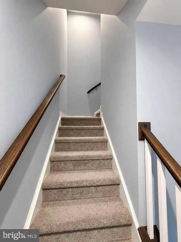 58 PEACOCK CIR, Sewell, NJ 08080