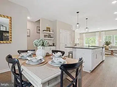 47 SILVERBELL AVE, Berlin, NJ 08009