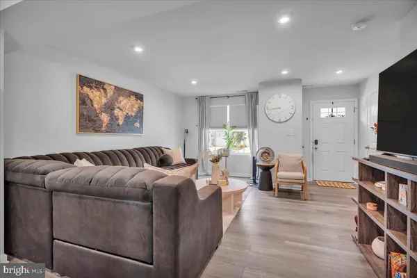 131 ROWAND WAY E, Clementon, NJ 08021