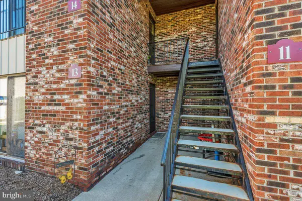 13 BRIGHTON PL, Sewell, NJ 08080