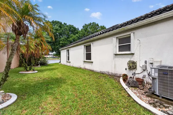 6621 NW 78th DR, Parkland, FL 33067