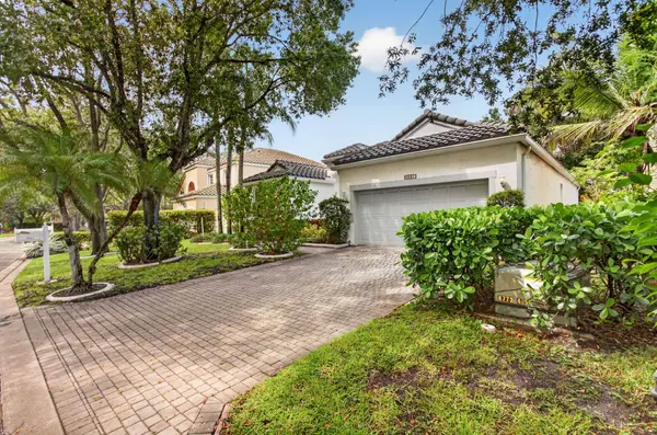 6621 NW 78th DR, Parkland, FL 33067