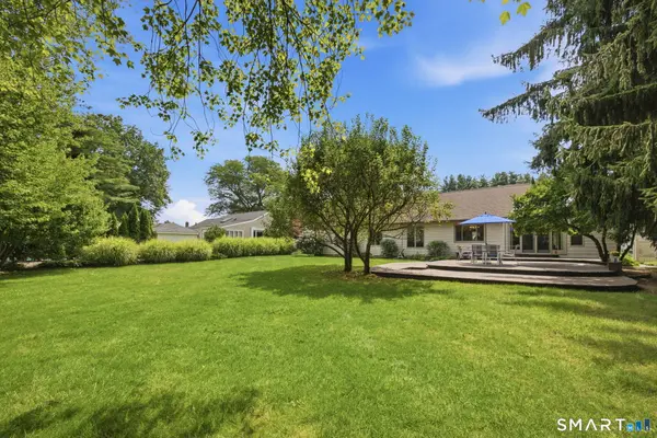 30 West Ridge Drive, West Hartford, CT 06107