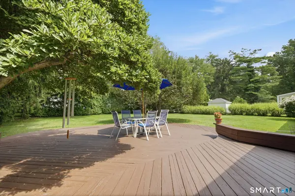 30 West Ridge Drive, West Hartford, CT 06107
