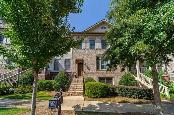 690 Arklow DR, Alpharetta, GA 30004
