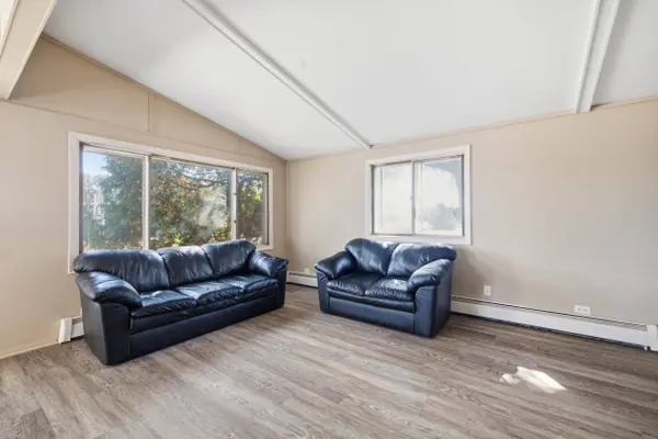 423 S Spring St, Port Washington, WI 53074