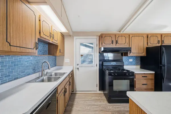 423 S Spring St, Port Washington, WI 53074