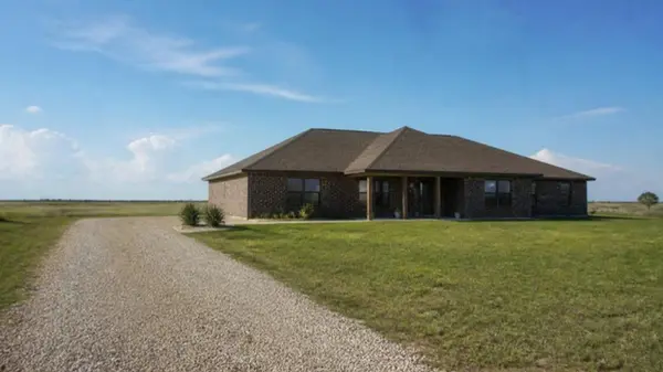 Buying a Resale Home in Brookshire, TX: Your Questions Answered