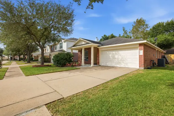 3227 Amber Meadow Dr, Katy, TX 77494