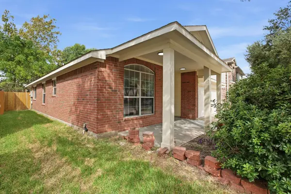 3227 Amber Meadow Dr, Katy, TX 77494